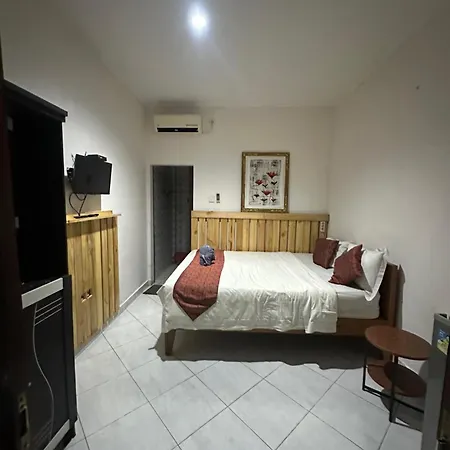 Sari Buana Bed & Breakfast