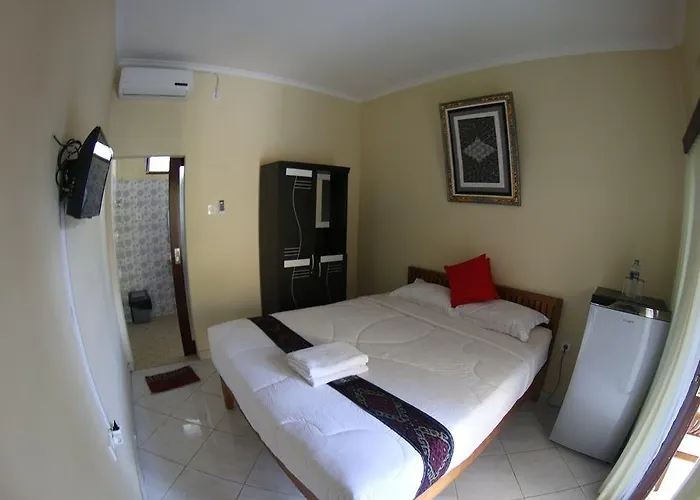 Sari Buana Guest house 2*