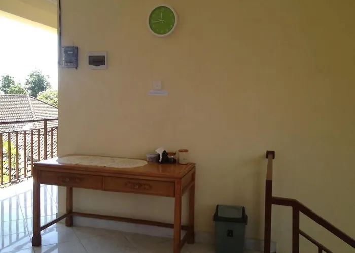 Sari Buana Guest house 2*