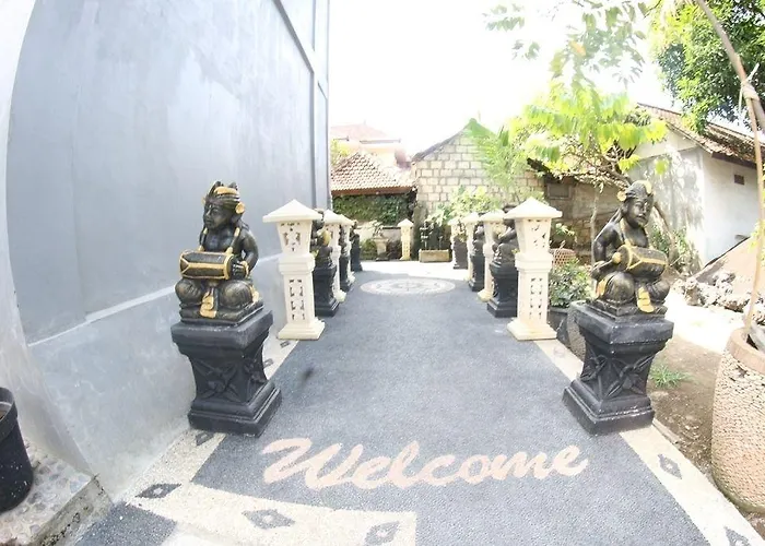 Guest house Sari Buana 2*